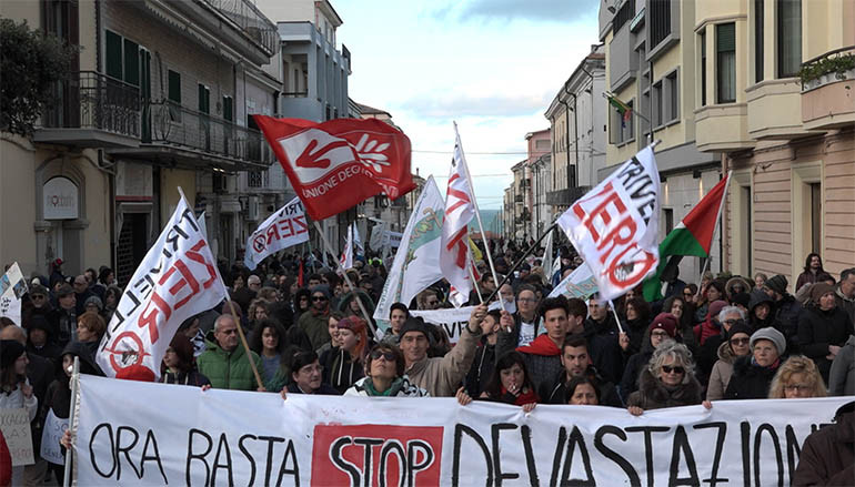 In marcia per l’acqua