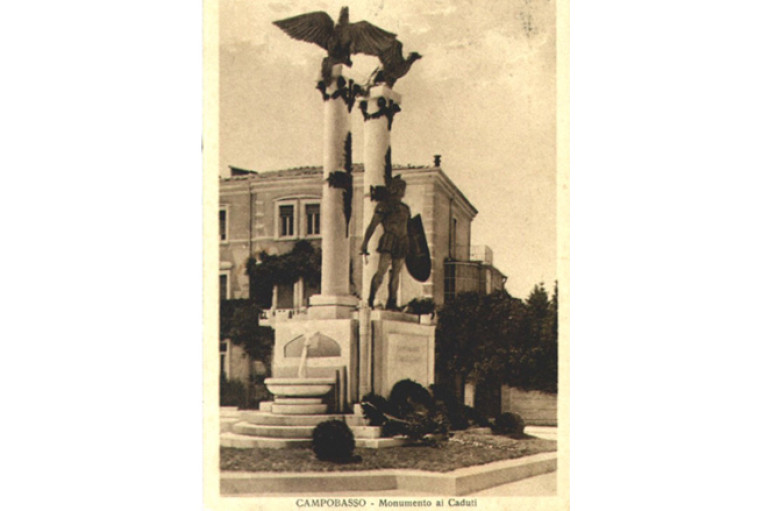 Simbologia di un regime