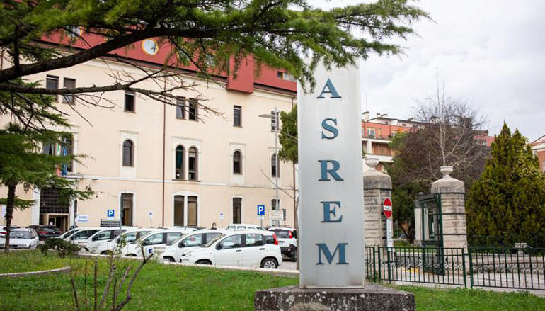 Sanità, un affare per pochi