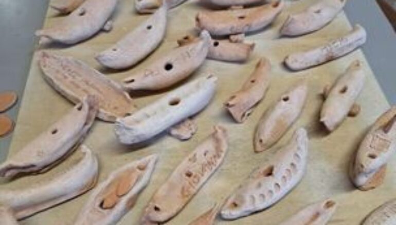 I manufatti di Cleofino Casolino:  Bisogno di luce