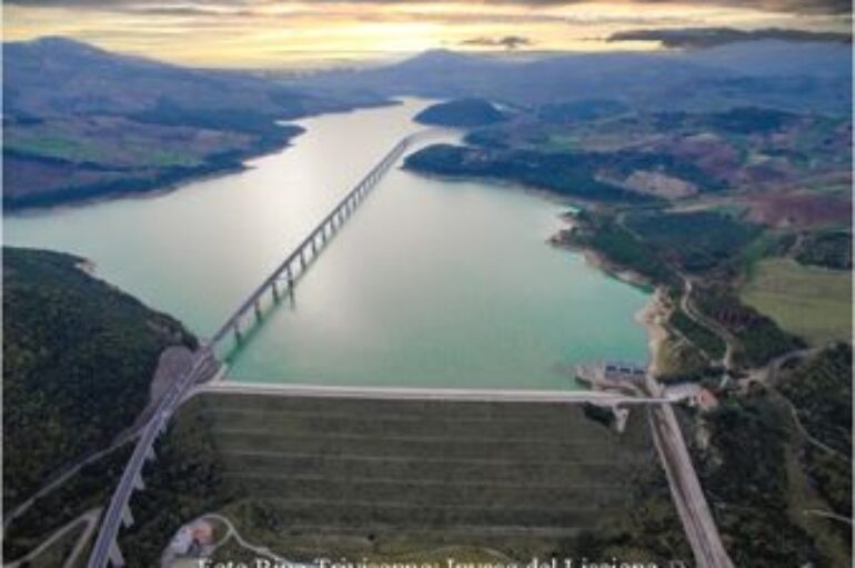 foto: “Invaso del Liscione” di Guerino Trivisonno